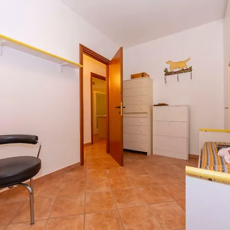 Apartment Montecatini Sleeps 4 Wifi