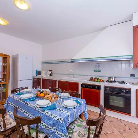 Apartment Montecatini Sleeps 4 Wifi Taino